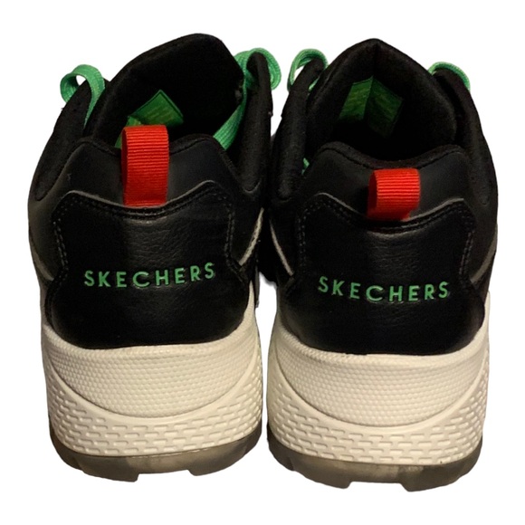 Women’s size 10 Skechers Dr Suess Sneakers - Picture 5 of 16